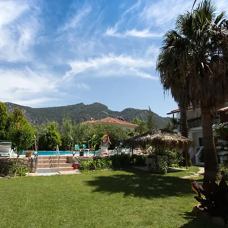 Bed & Breakfast Garden