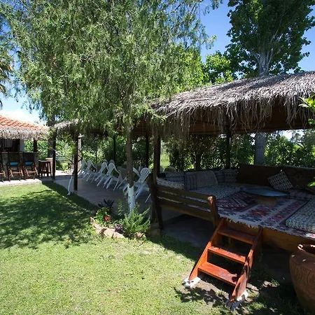 Garden Bed & Breakfast *